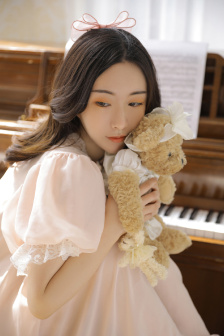 《漂亮的女邻居5》韩剧免费观看